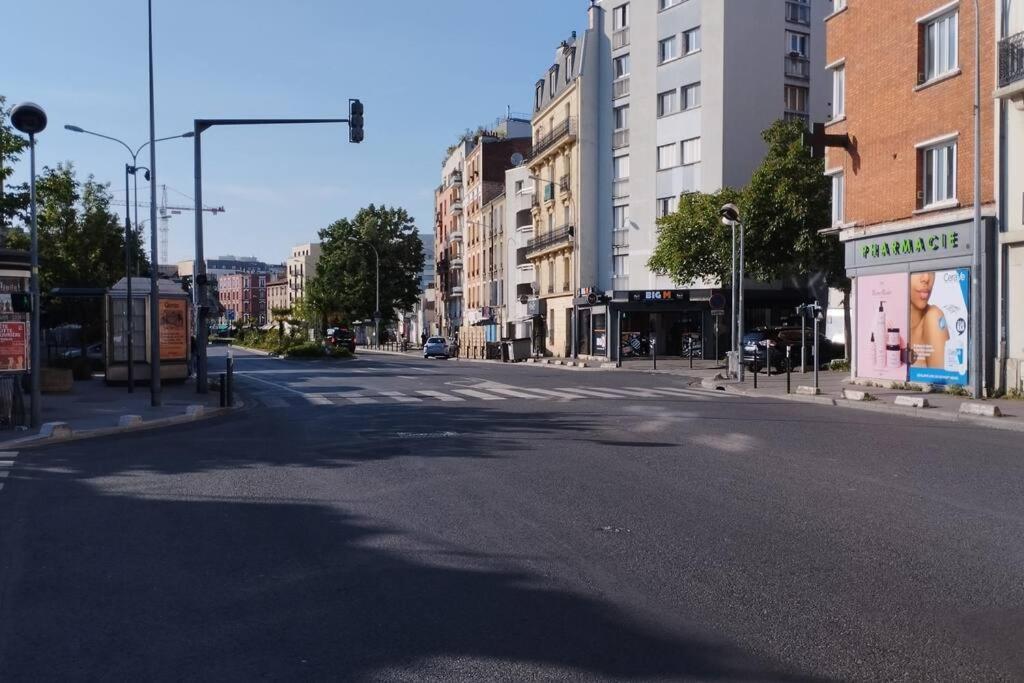 Joli Appart A 10 Minutes De Paris En Metro - Parking Offert Saint-Ouen  Εξωτερικό φωτογραφία